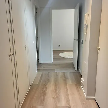 Kaunis Kaupunkiasunto, Taeydellinen Sijainti!