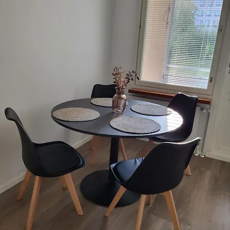 Kaunis Kaupunkiasunto, Taeydellinen Sijainti! * Lahti